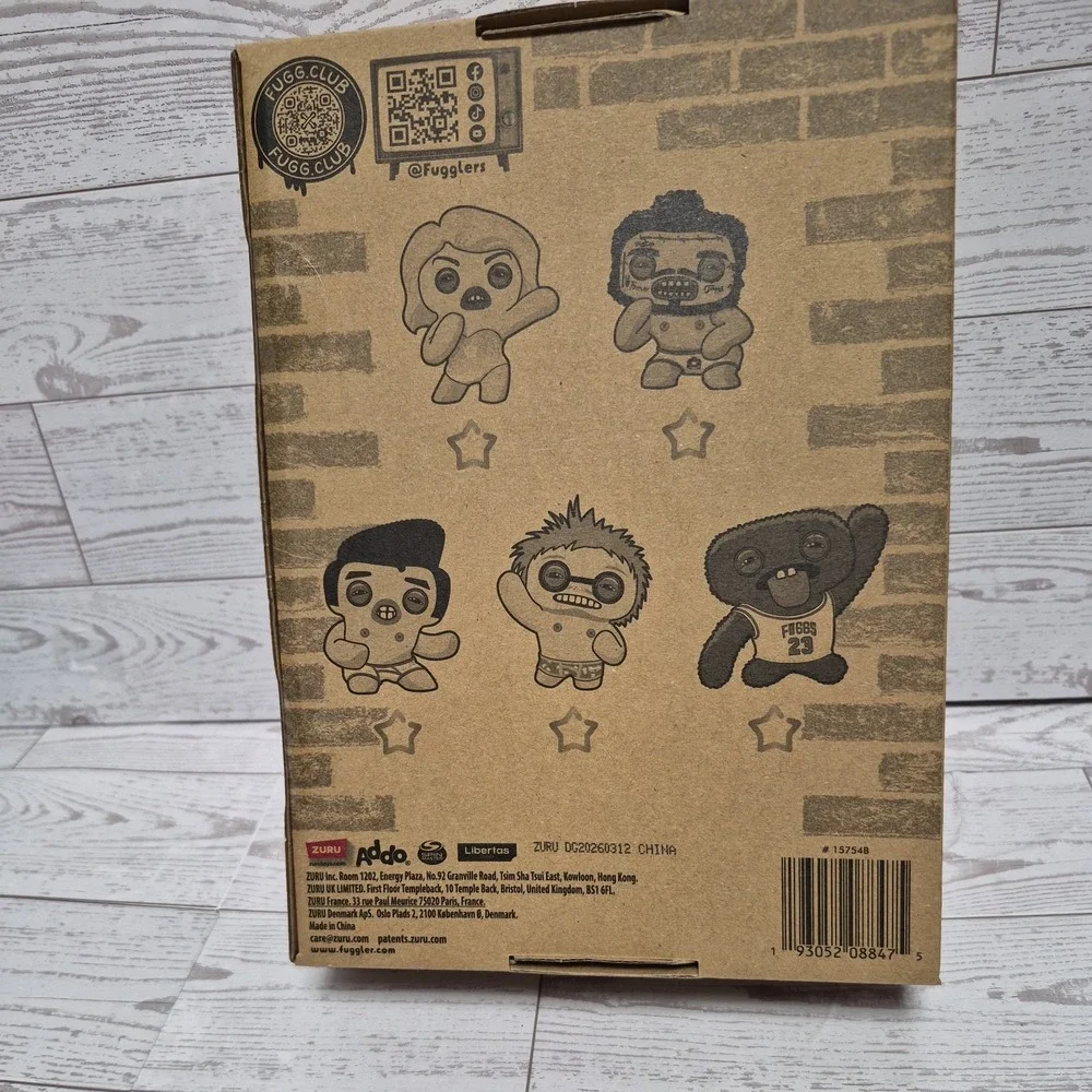 NIB* Taylor Swift Fuggler Fuggstars 9